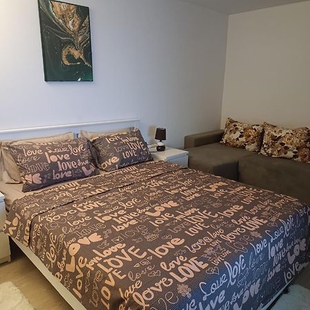 Garsoniera Rebecca Daire Tîrgu Ocna Dış mekan fotoğraf